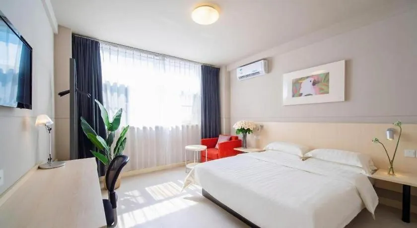 Jinjiang Inn Sanya Hexi Road Pedestrian Bridge Hotel