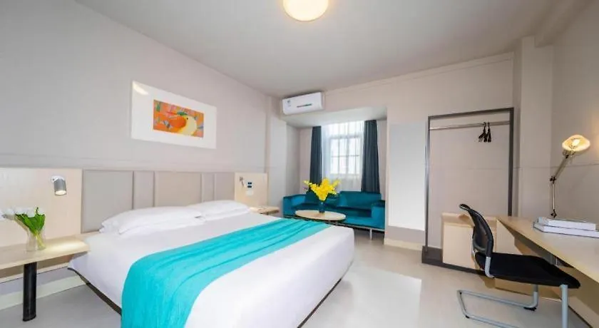 Jinjiang Inn Sanya Hexi Road Pedestrian Bridge Hotel