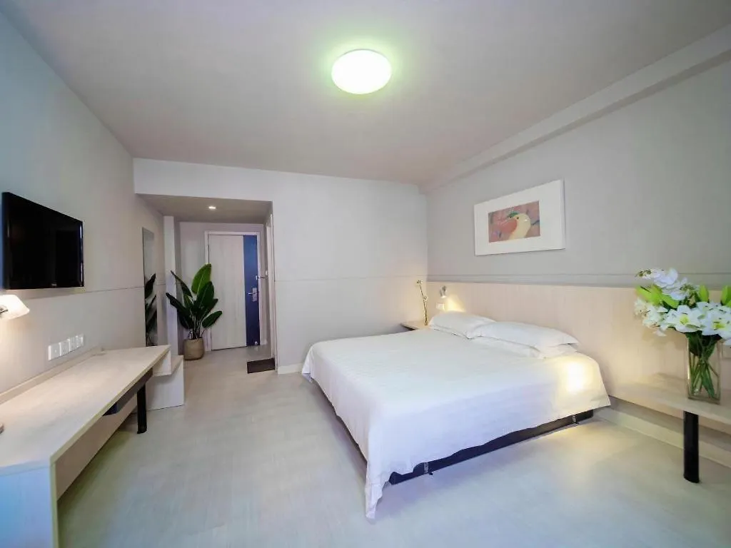 Jinjiang Inn Sanya Hexi Road Pedestrian Bridge Hotel